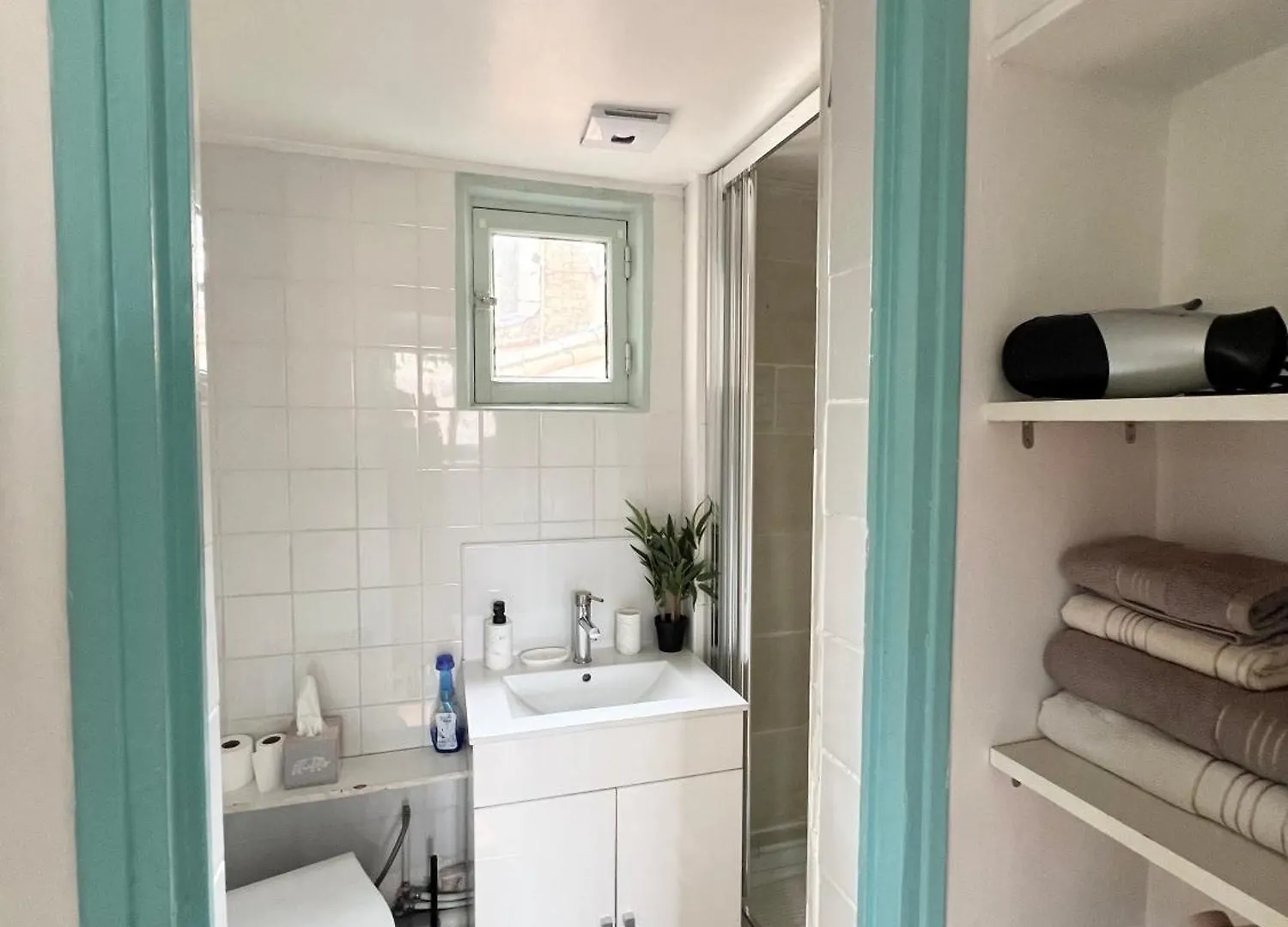 Renove, Vue Sur Palais Des Papes, Terrasse Et Wifi Troisieme Etage Apartment Avignon 0*,